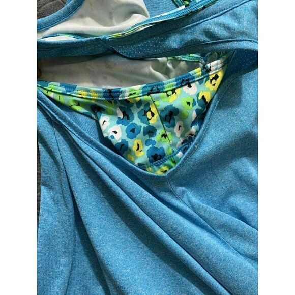 Layer 8 Womens New Blue Scoop Neck Athletic Tank Top Medium - Picture 3 of 4